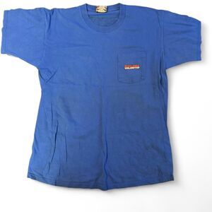 Marlboro Men's Blue T-shirt
